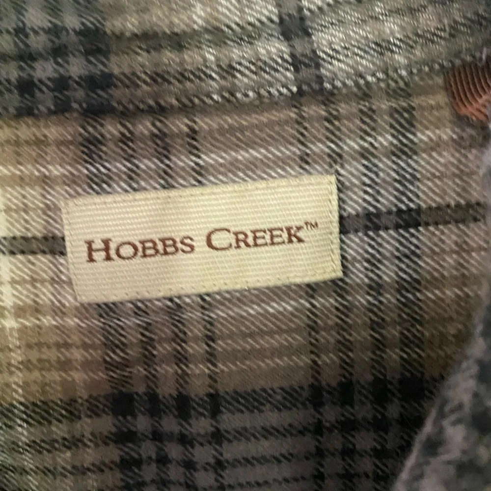 Flannel - Picture 2 of 3